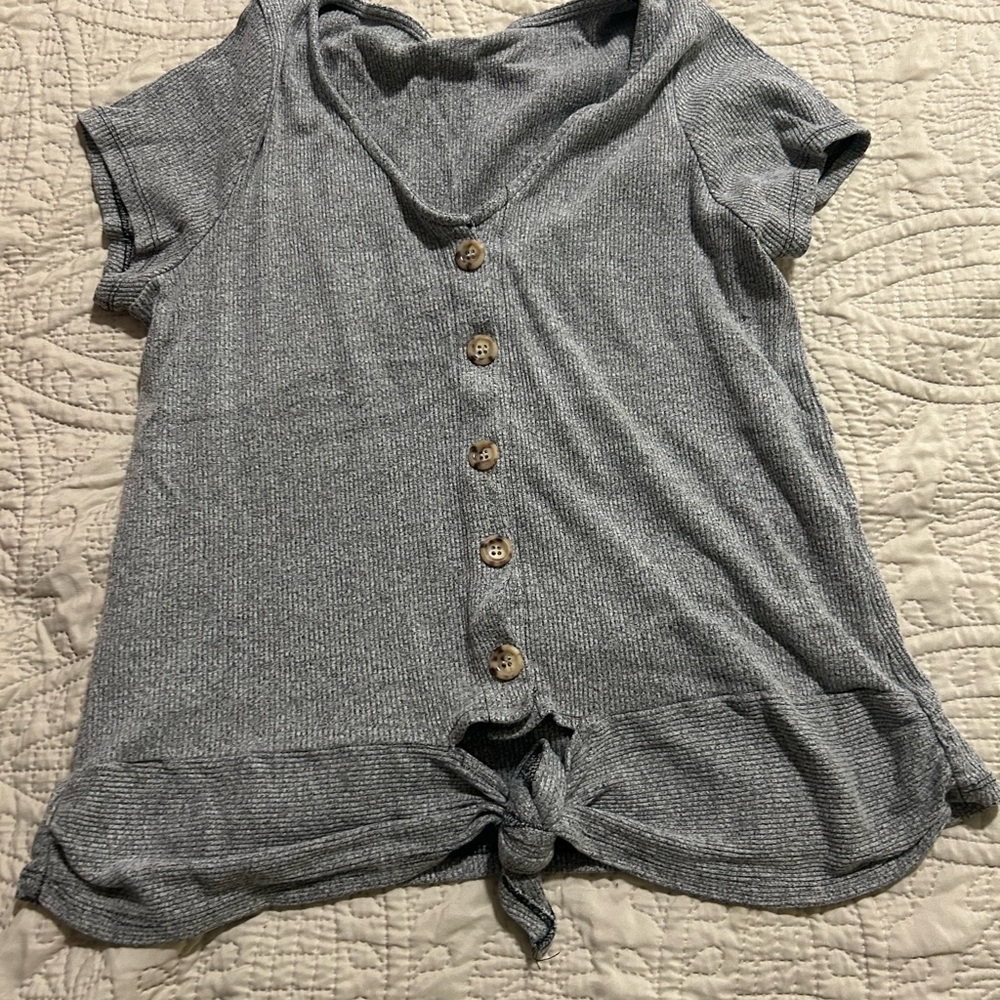 Gray Button-Up Short Sleeve Top